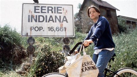 Eerie, Indiana: Een Mysterieuze Tocht Door De Verborgen Wonderen Van Een Kleine Stad!