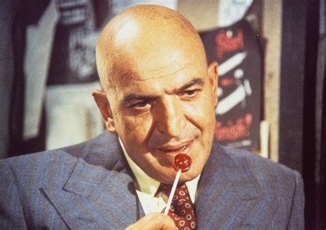  Kojak: De onuitputtelijke charme van Telly Savalas en de mysterieuze gevaren van het New Yorkse nachtleven!